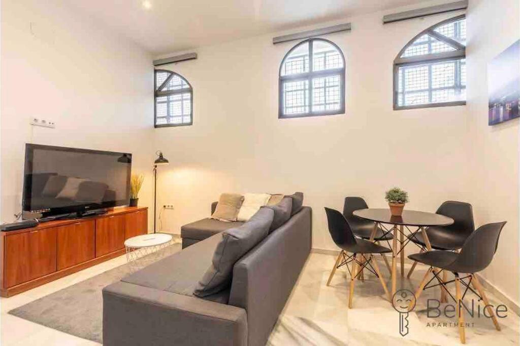 Luxury Apartamento Sevilla Centro -Triana Exterior foto